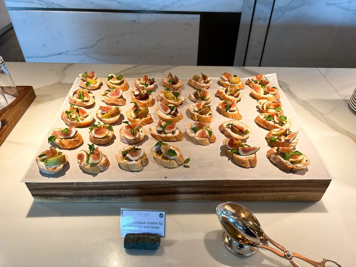 アフタヌーンティーの軽食