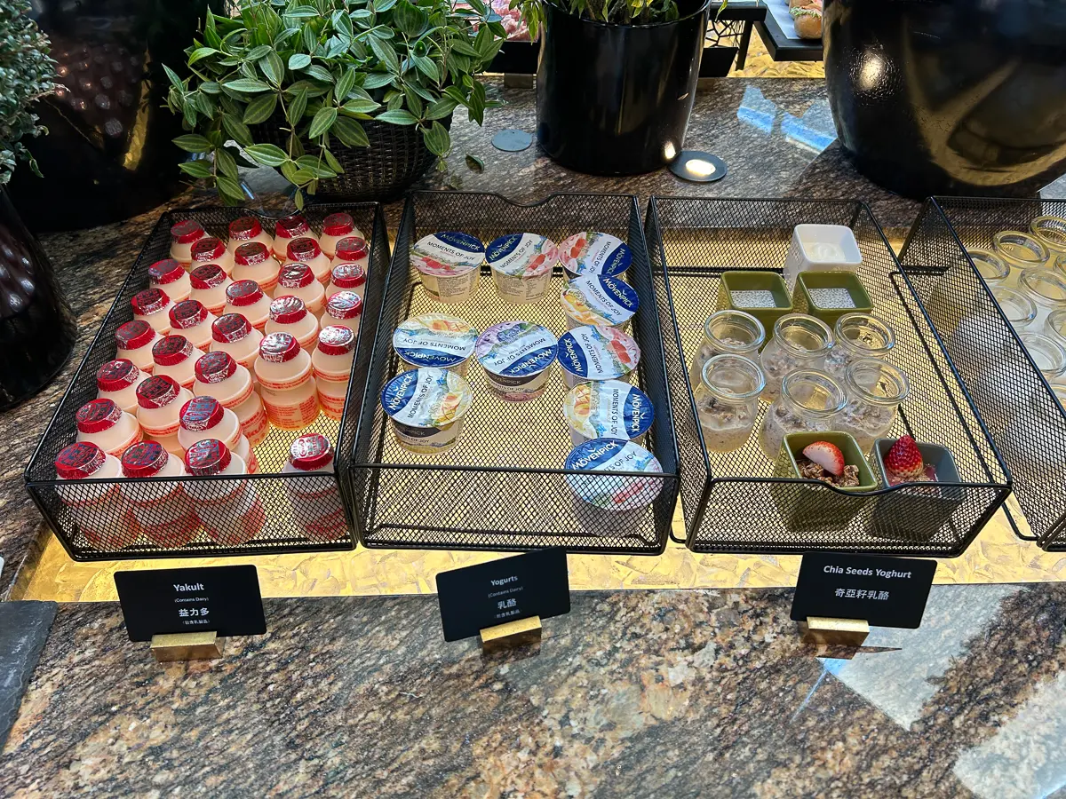 朝食ビュッフェ