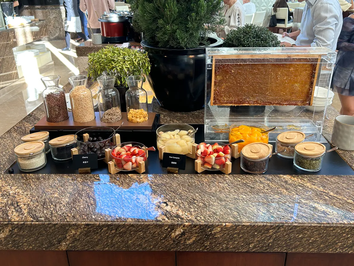 朝食ビュッフェ